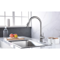 Aquacúbico Diseño independiente de diseño Codo de cocina Faucet de latón de un solo orificio cepillado grifo de cocina cepillada